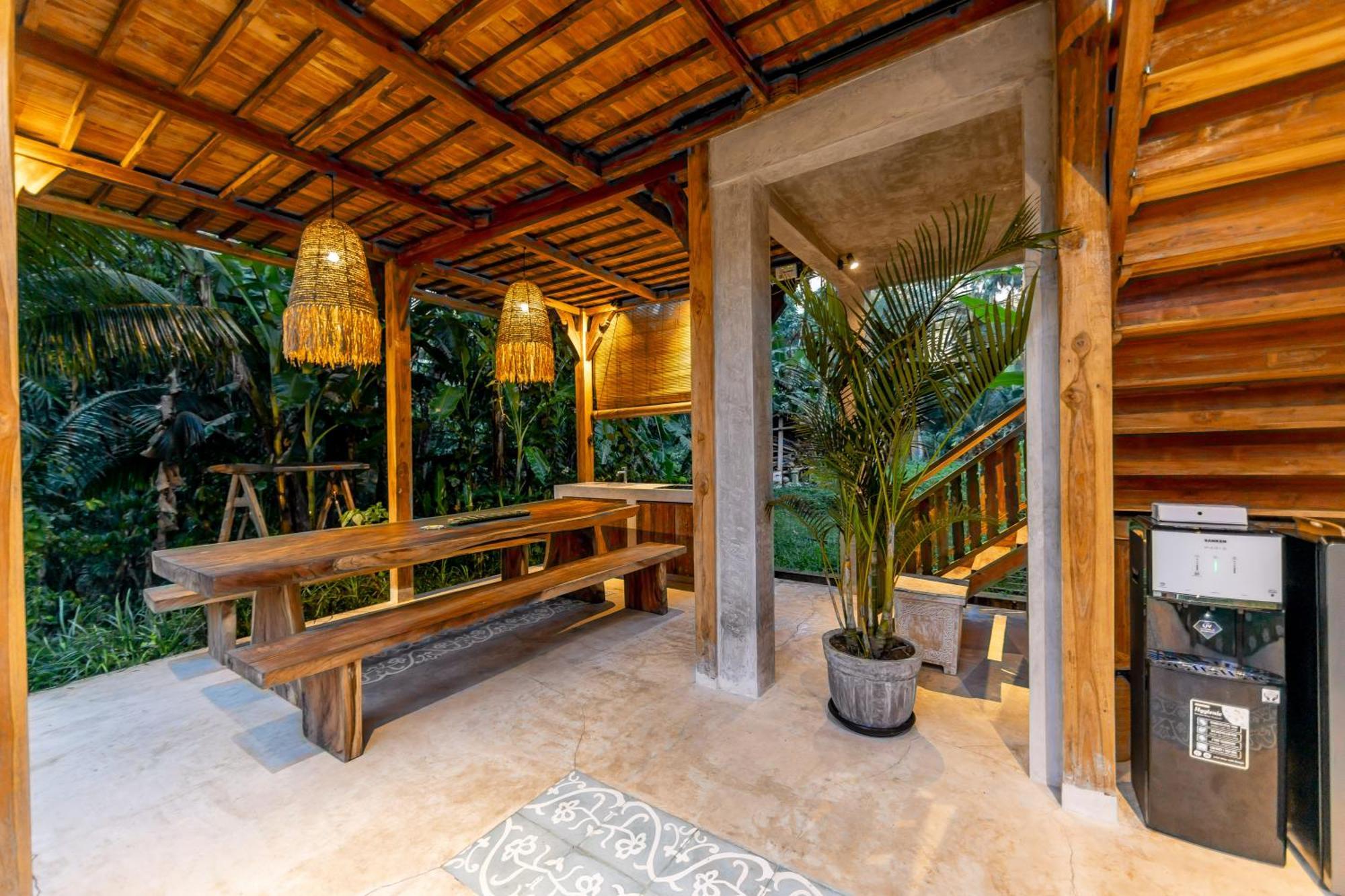 Rumah Guci Ubud  Luaran gambar
